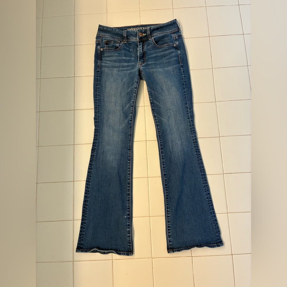 American Eagle Outfitters Flare Jeans in Blue